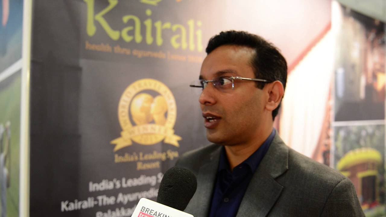 Abhilash Kalathil Ramesh speaking at an international industry conference.
